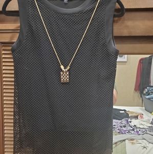 Verty mesh tank with necklace EUC